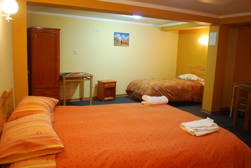 Morales Guest House 瓦拉斯 客房 照片