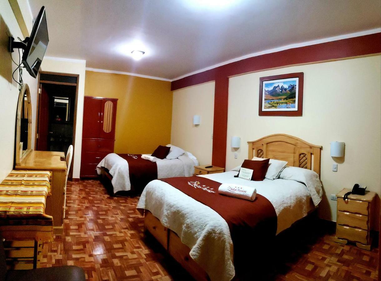 Morales Guest House 瓦拉斯 外观 照片